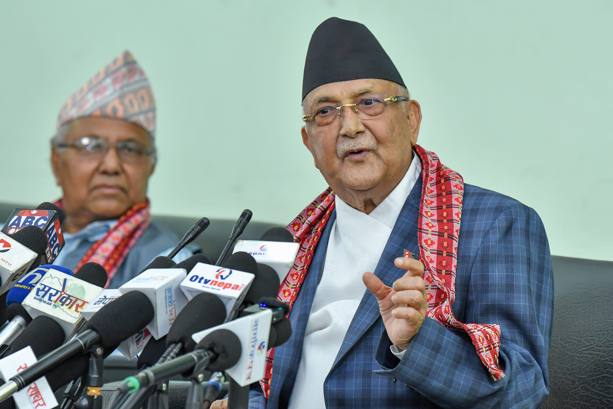 ललिता निवास जग्गा प्रकरण सरकारको स्टण्टबाजी मात्रै : एमाले अध्यक्ष ओली 